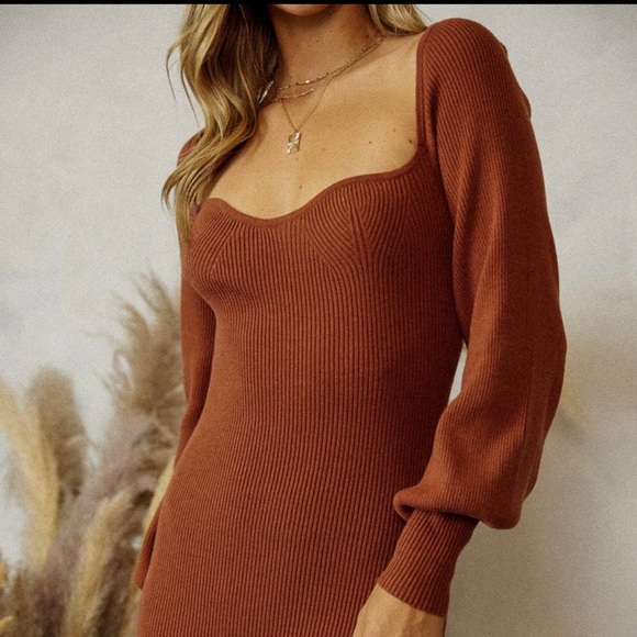 NWT Rust Colored Long Sleeve Sweater Dress - Picture 4 of 7